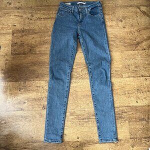 Levi's 721 High Rise Skinny Jeans - Size 25